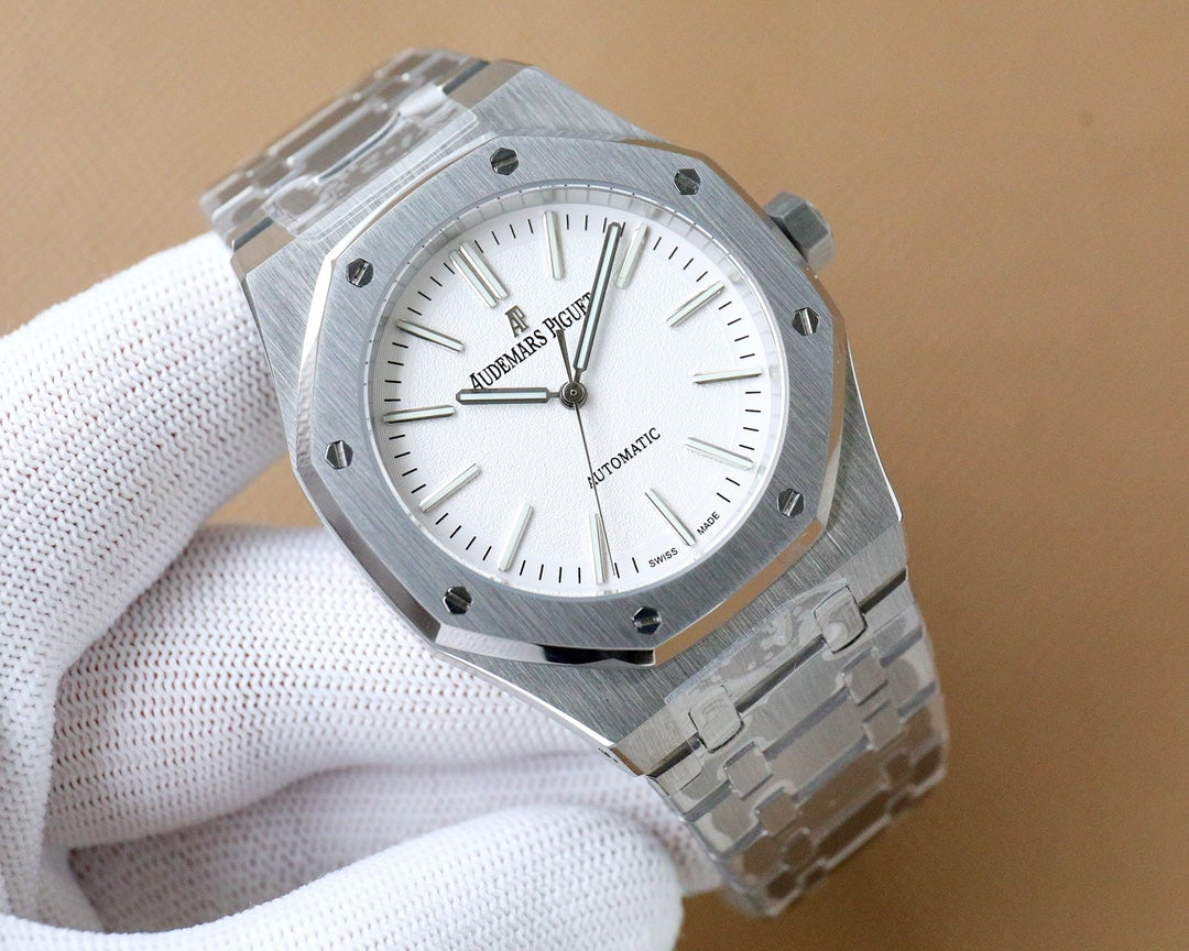 White frosted face - 904L White Steel - Automatic - 41mm