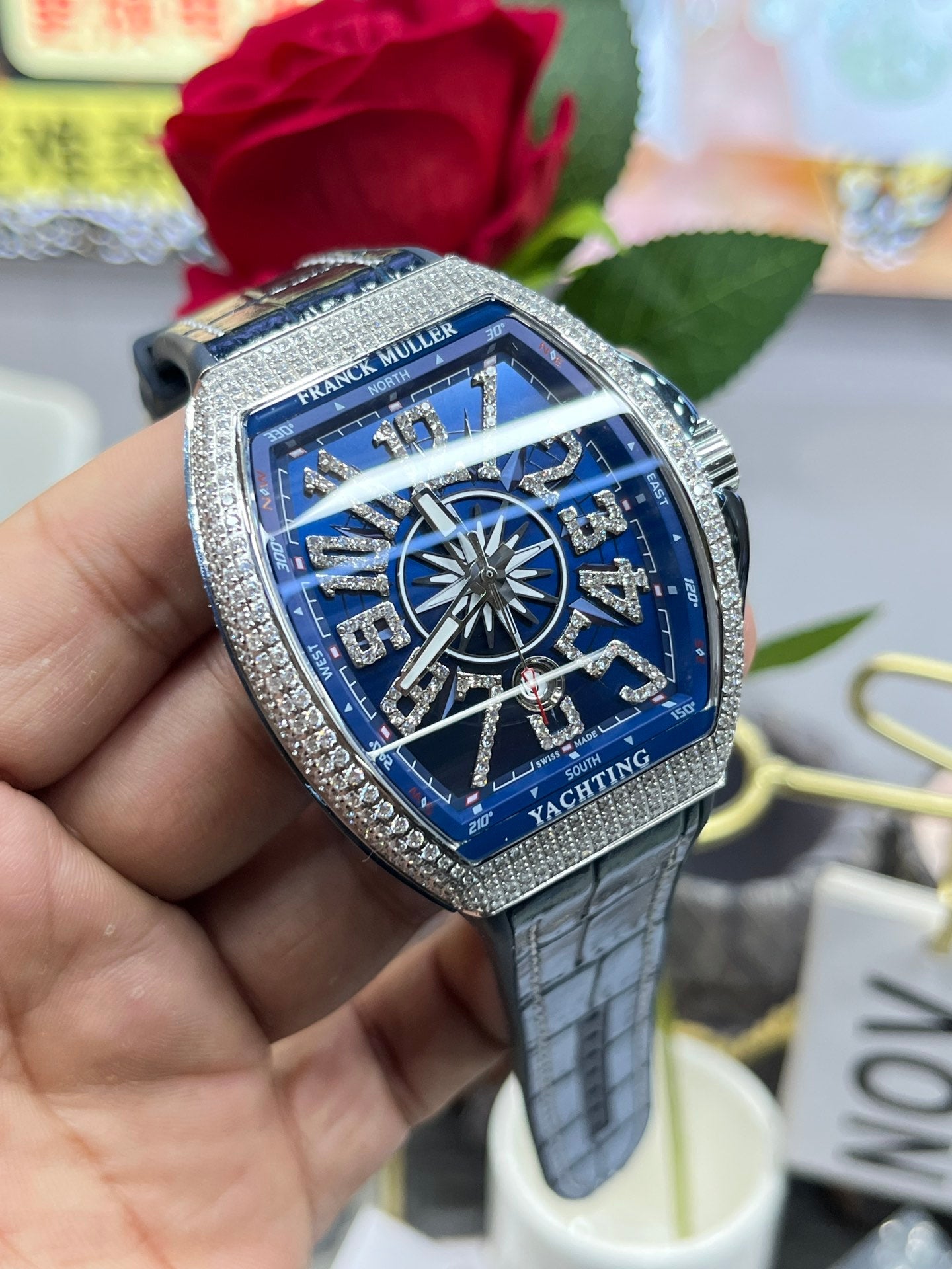 Rhinestone Blue - Blue Rubber - Automatic - 44*54mm