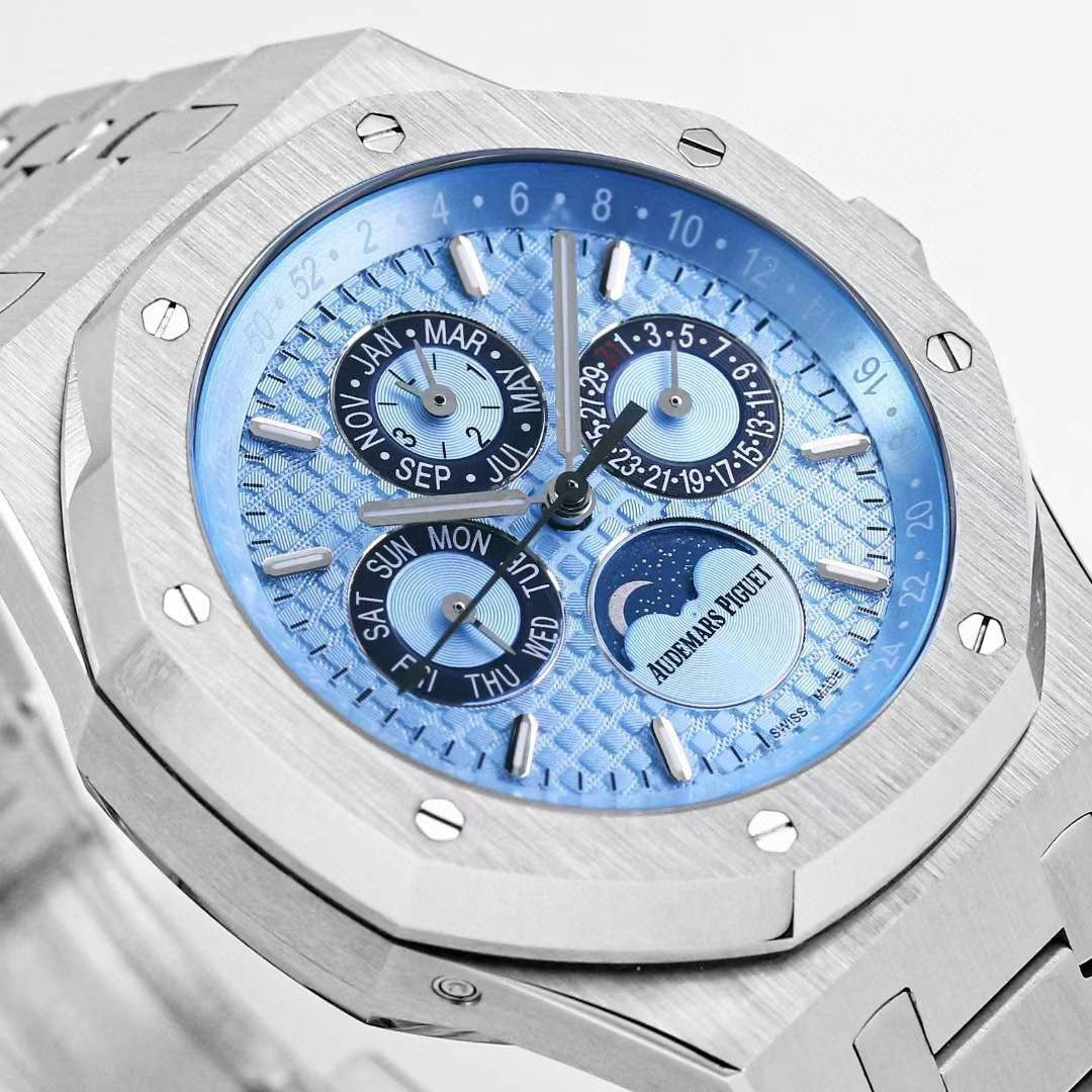 Baby Blue - Silver 904L Steel - Automatic - 41mm