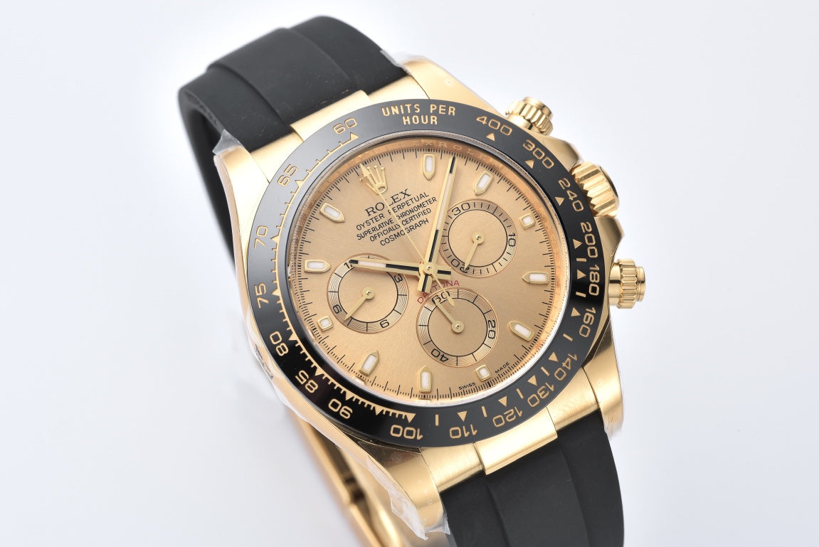 Chronograph -C-Factory -Yellow gold - Black Rubber- Automatic - 40mm